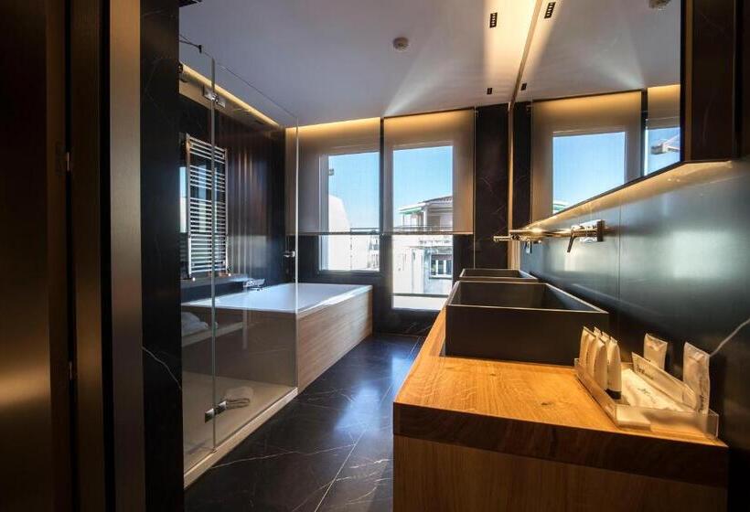 סוויטה, Zenit Convento San Martin