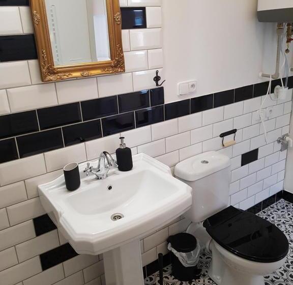 جناح, Vila Janáčkova   1st Republic Villa