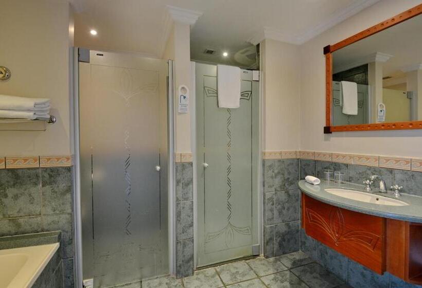 Quarto Superior, Courtyard Hotel Gqeberha
