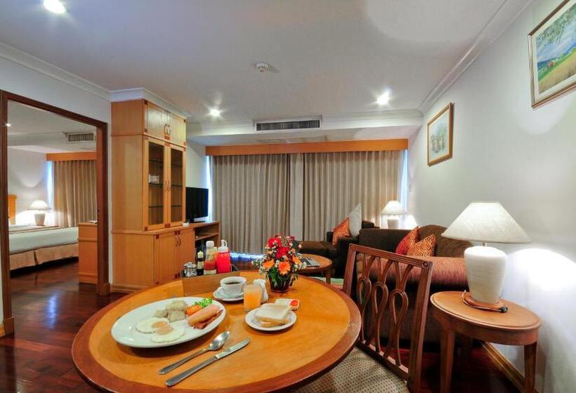 エグゼクティブ スイート、バルコニー付き, Admiral Suites Bangkok