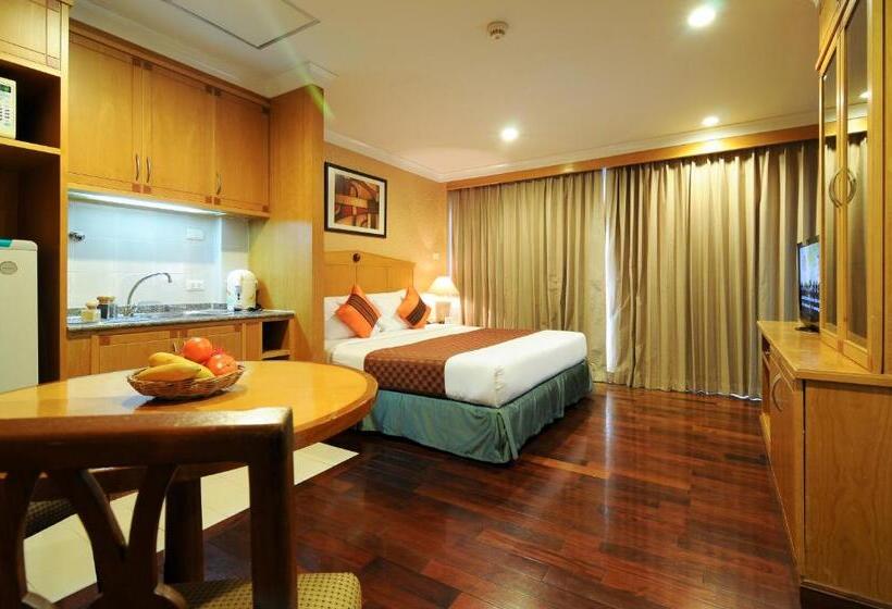 اتاق سوپریور, Admiral Suites Bangkok