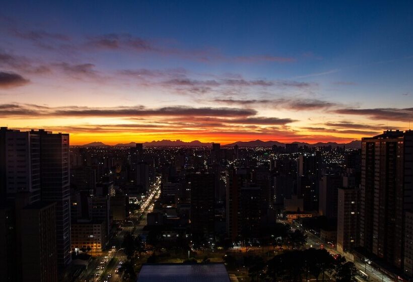 디럭스 룸, Bristol Brasil 500 Curitiba Batel