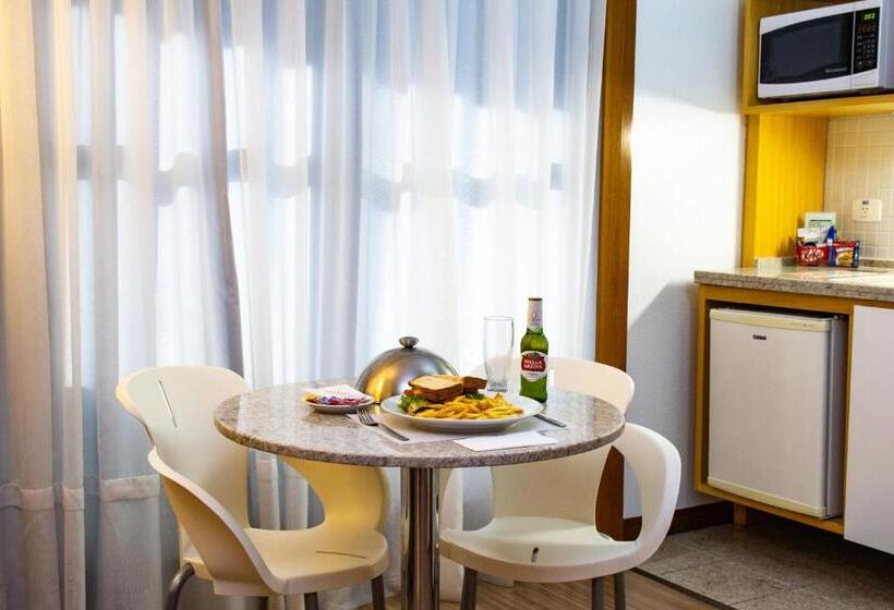 غرفة ديلوكس, Bristol Brasil 500 Curitiba Batel