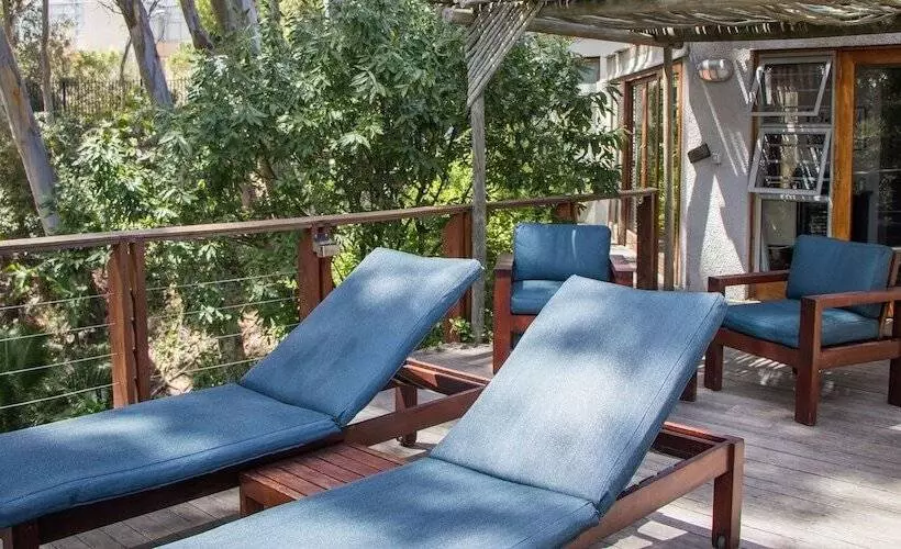 スーペリアールーム, Camps Bay Retreat