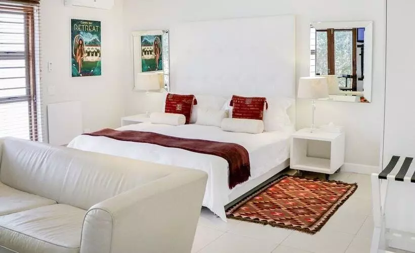 スーペリアールーム, Camps Bay Retreat