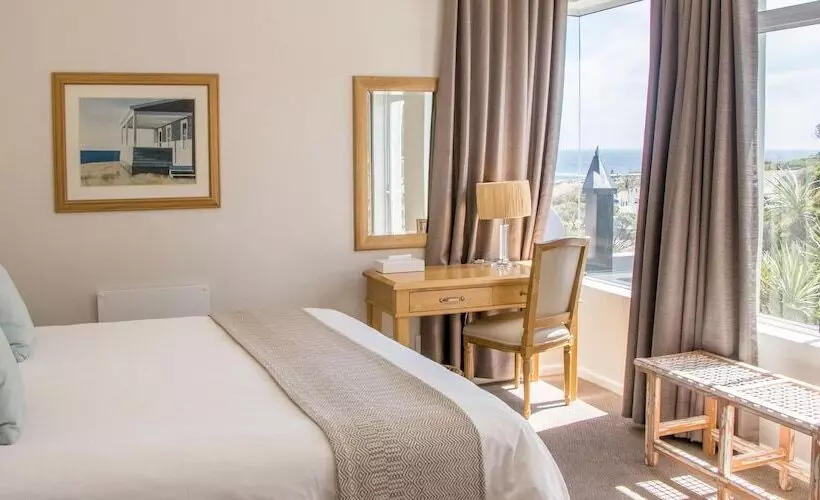 スイート, Camps Bay Retreat