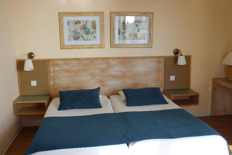 استودیوی استاندارد, Dorisol Buganvilia Studio