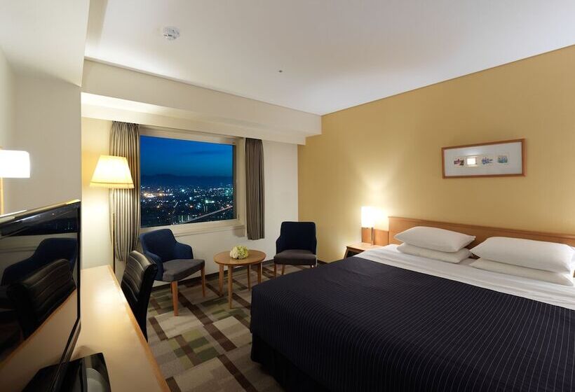 Номер Стандарт Верхний Этаж, Emisia Sapporo