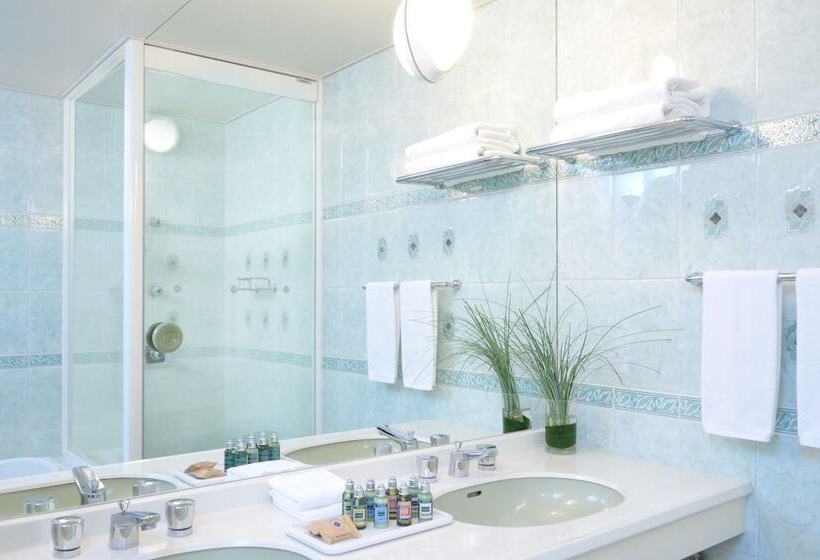 Семейный Номер, Emisia Sapporo