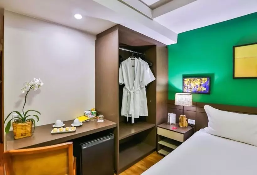 اتاق استاندارد با تخت دوبل, Golden Tulip Goiania Address