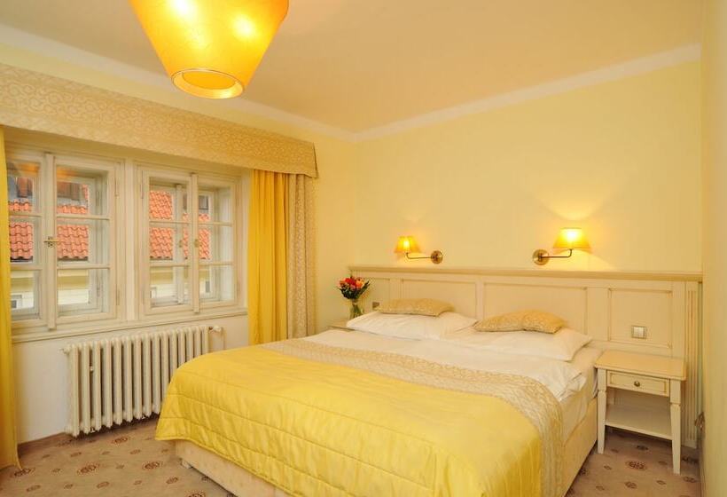 اتاق استاندارد, Metamorphis