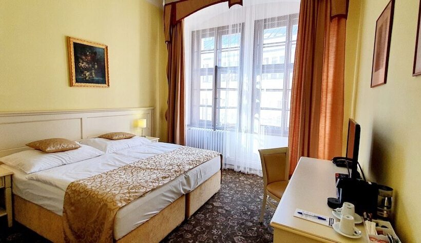 اتاق استاندارد, Metamorphis