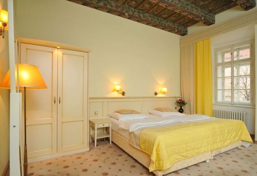 اتاق استاندارد, Metamorphis