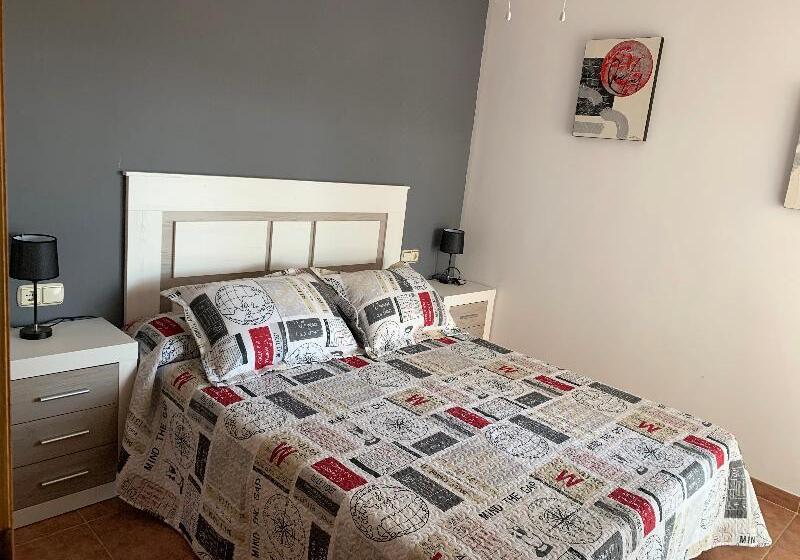 اتاق استاندارد یک نفره, Metamorphis