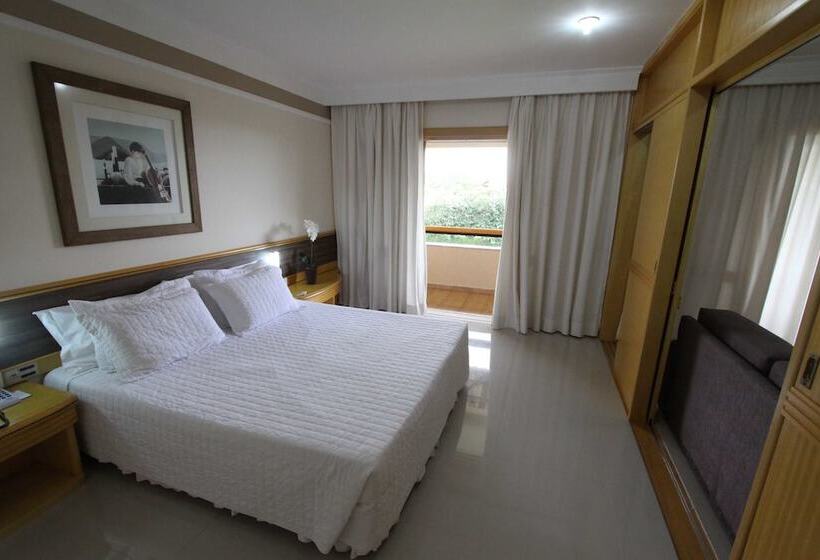 סוויטה אקזקיוטיב, Michelangelo