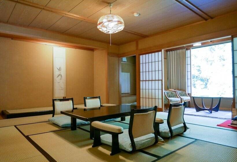 اتاق لوکس, Myojinkan