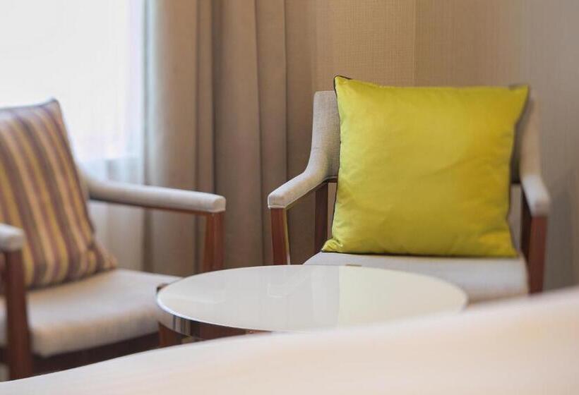 高级大房间, Namba Oriental