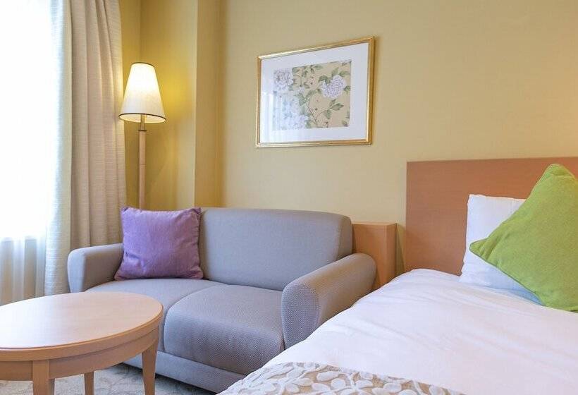 标准间, Namba Oriental