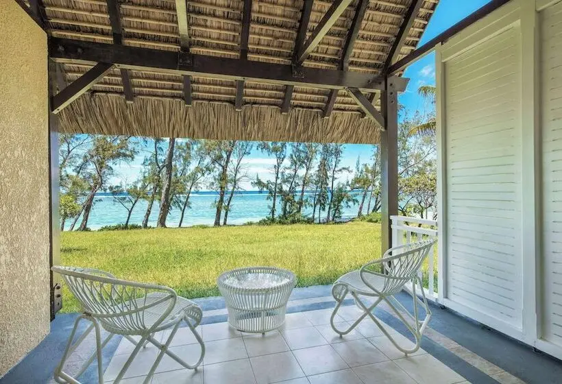 اتاق خانوادگی, Outrigger Mauritius Beach Resort