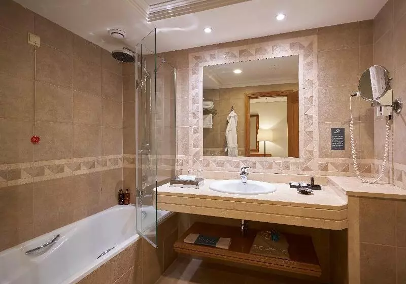 オーシャンビュースタンダードルーム, Porto Mare  Portobay