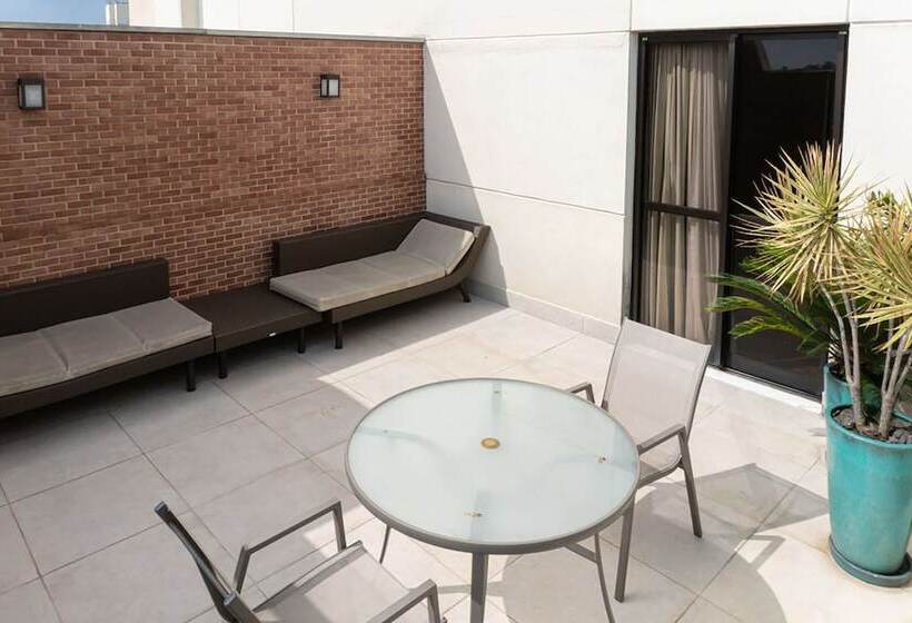 اتاق کلاس بیزنس, Quality Faria Lima