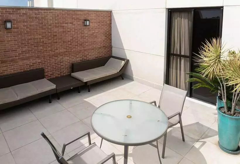 اتاق کلاس بیزنس, Quality Faria Lima