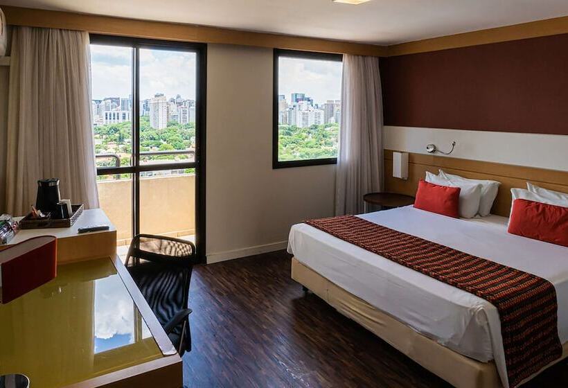 اتاق لوکس, Quality Faria Lima