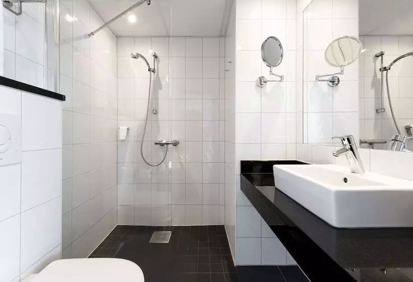 اتاق استاندارد, Quality Hotel Residence