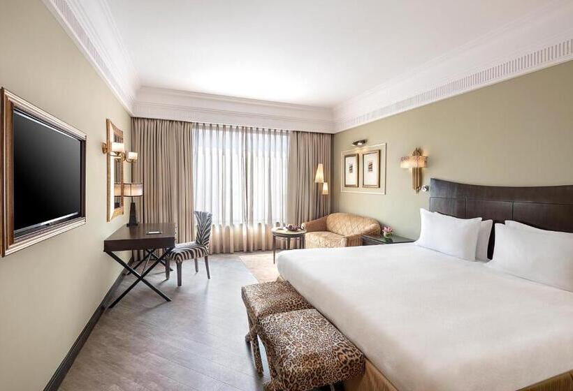 Номер бизнес-класса, Radisson Blu Mbd Hotel Noida