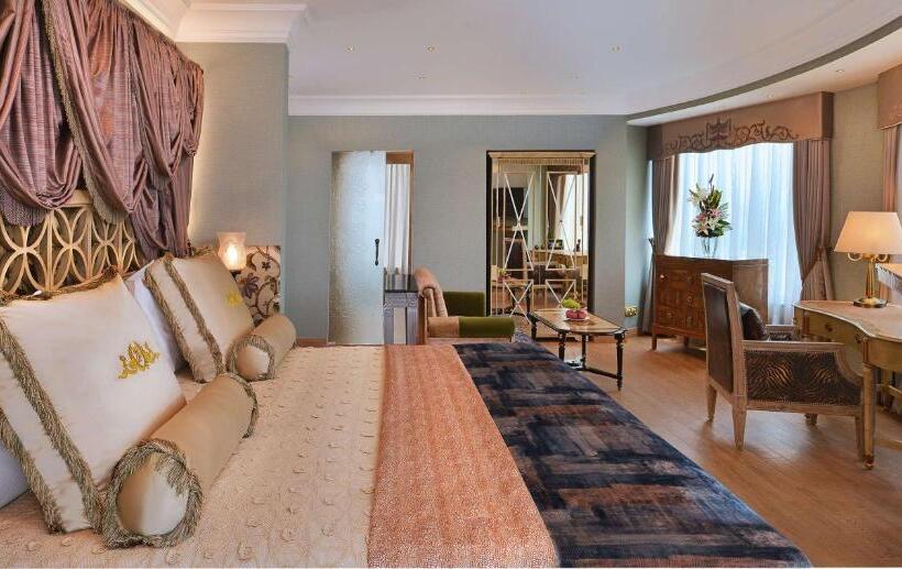 Люкс, Radisson Blu Mbd Hotel Noida