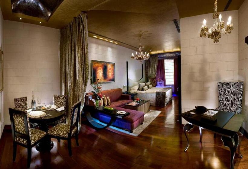 Классический Номер, Radisson Blu Mbd Hotel Noida