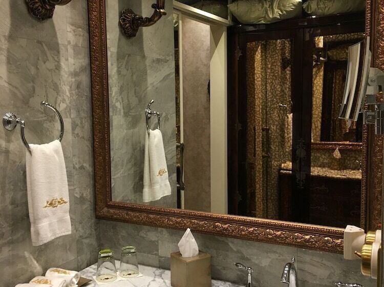 Номер бизнес-класса, Radisson Blu Mbd Hotel Noida