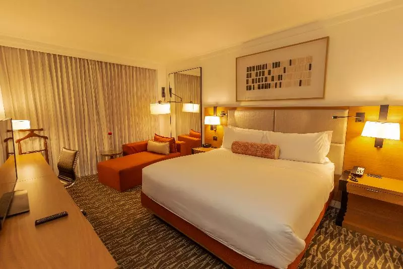 اتاق لوکس, Intercontinental Tegucigalpa At Multiplaza Mall By Ihg