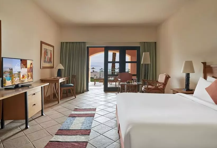 اتاق استاندارد با تخت بزرگ, Strand Beach Resort