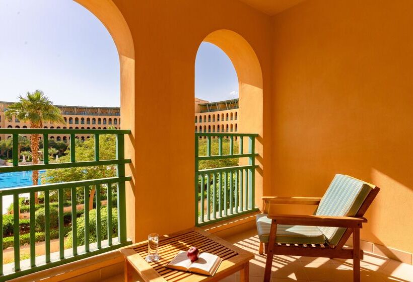 带大床的标准间, Strand Beach Resort