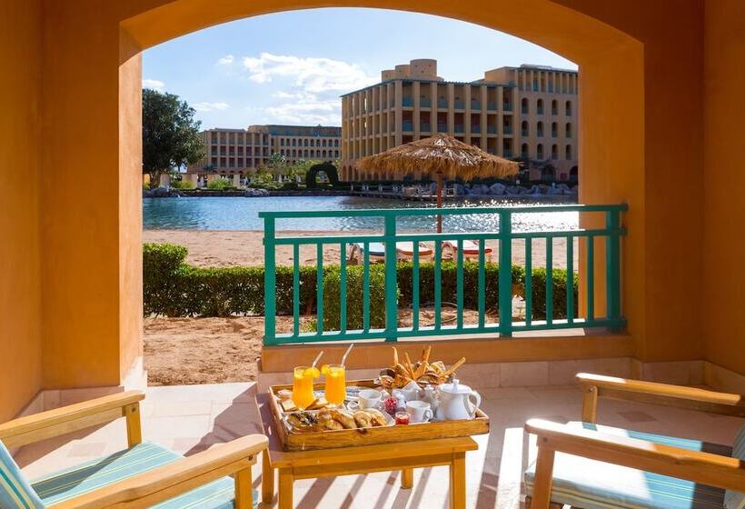 小型套房, Strand Beach Resort