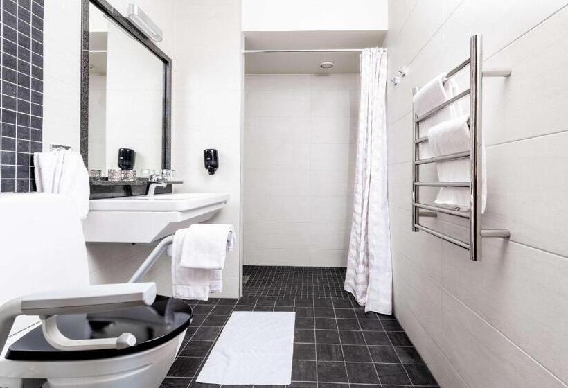 带大床的标准间, Best Western Hotel 23