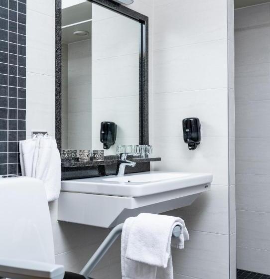 带大床的标准间, Best Western Hotel 23