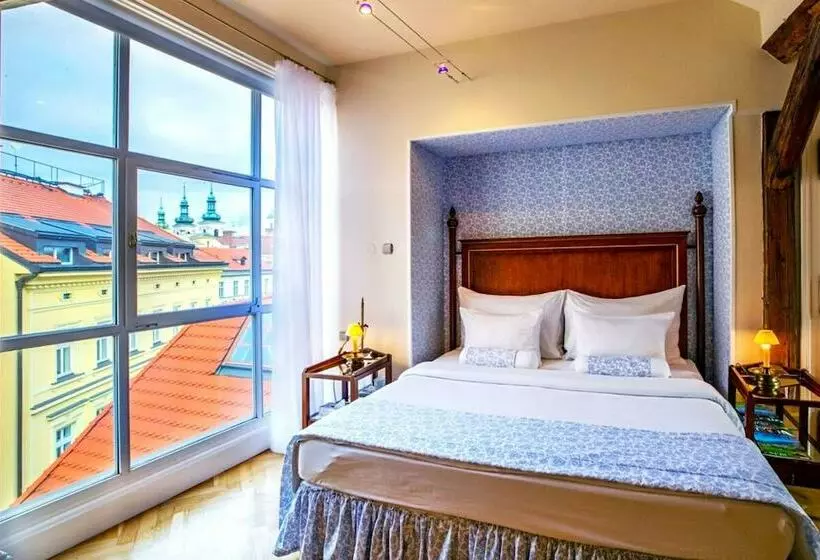 Deluxe-huone, The Mozart Prague By Accor