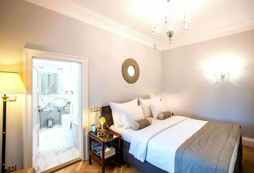 Deluxe-huone, The Mozart Prague By Accor