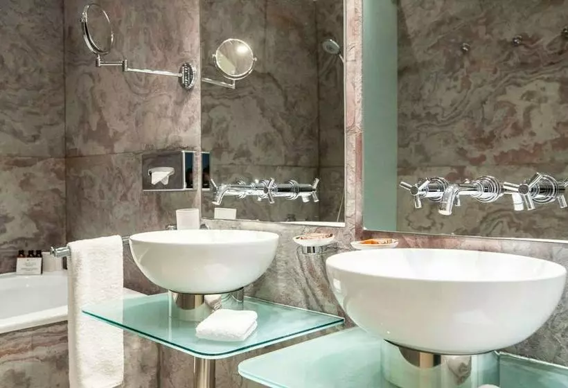 Deluxe-huone, The Mozart Prague By Accor