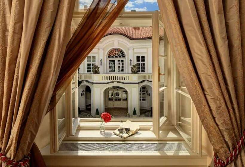 سوییت لوکس, The Mozart Prague By Accor