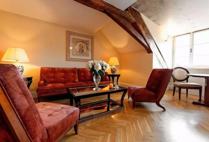 Deluxe-sviitti, The Mozart Prague By Accor