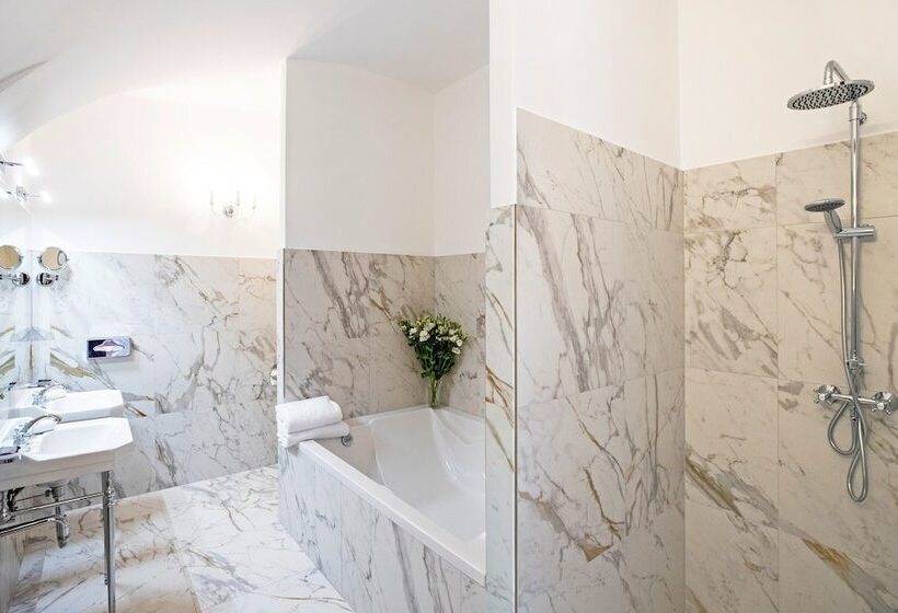 اتاق لوکس, The Mozart Prague By Accor