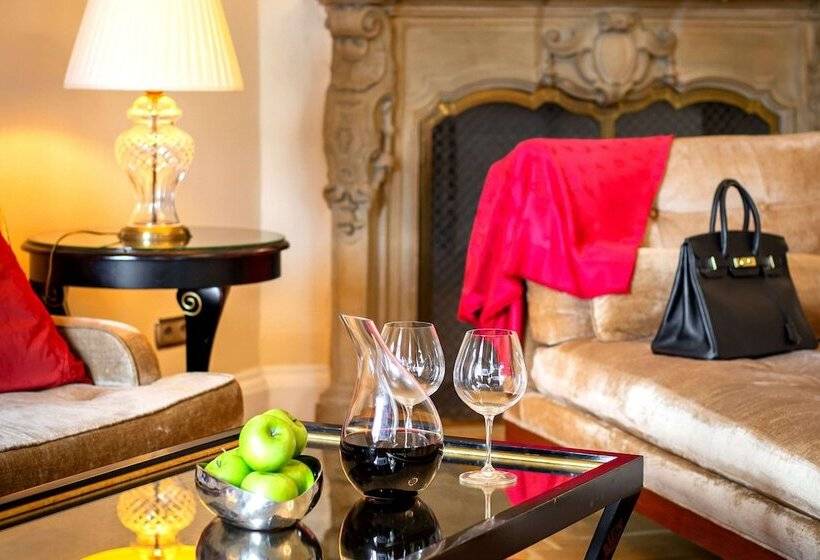 سوییت لوکس, The Mozart Prague By Accor