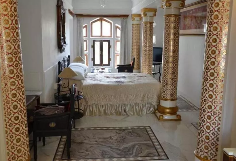 Superior-huone, The Raj Palace