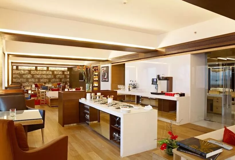クラブルーム, Trident Nariman Point