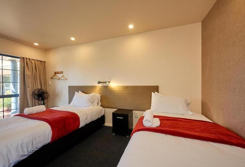 Студия Стандарт, Mediterranean Motel Kaikoura