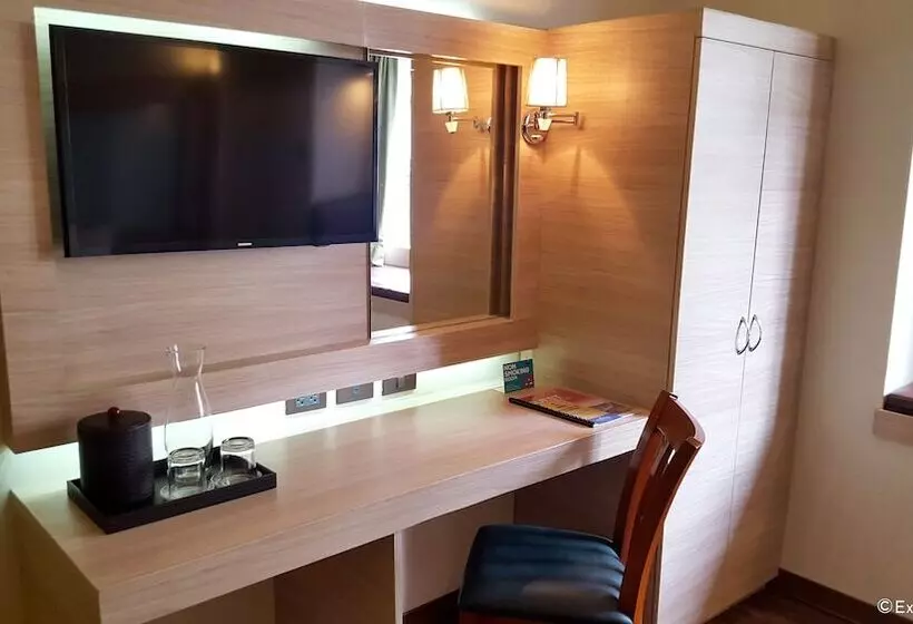 身障者適用スイートルーム, Microtel By Wyndham Baguio