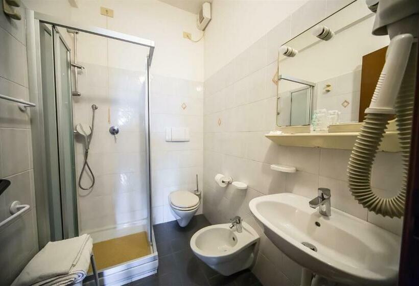 스탠다드 트리플 발코니 룸, La Caravella